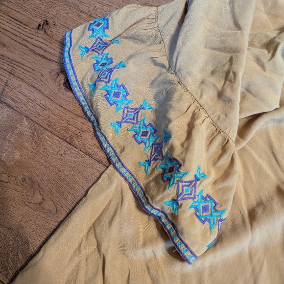 Umgee Golden Yellow BOHO Embroidered Tunic Top Dress Woman's plus size 1XL XL - Picture 3 of 6